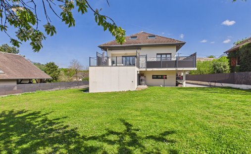House in Sonnaz, Auvergne-Rhône-Alpes, France 1