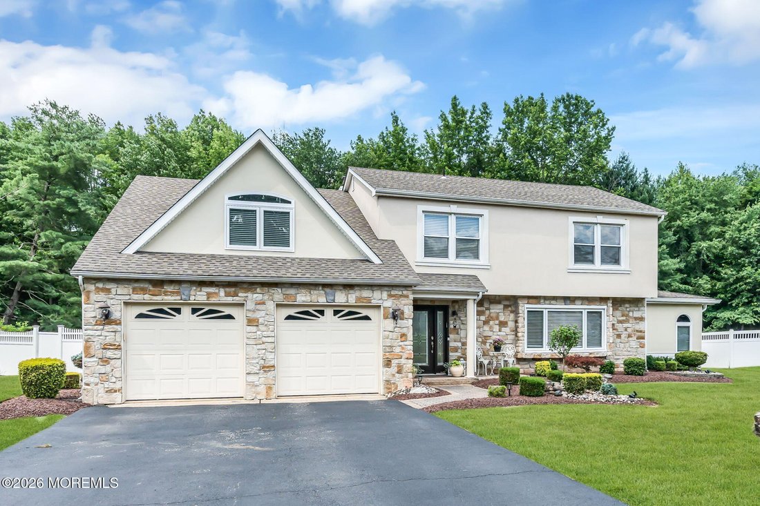 House in Manalapan Township, New Jersey, United States 2 - 18286107