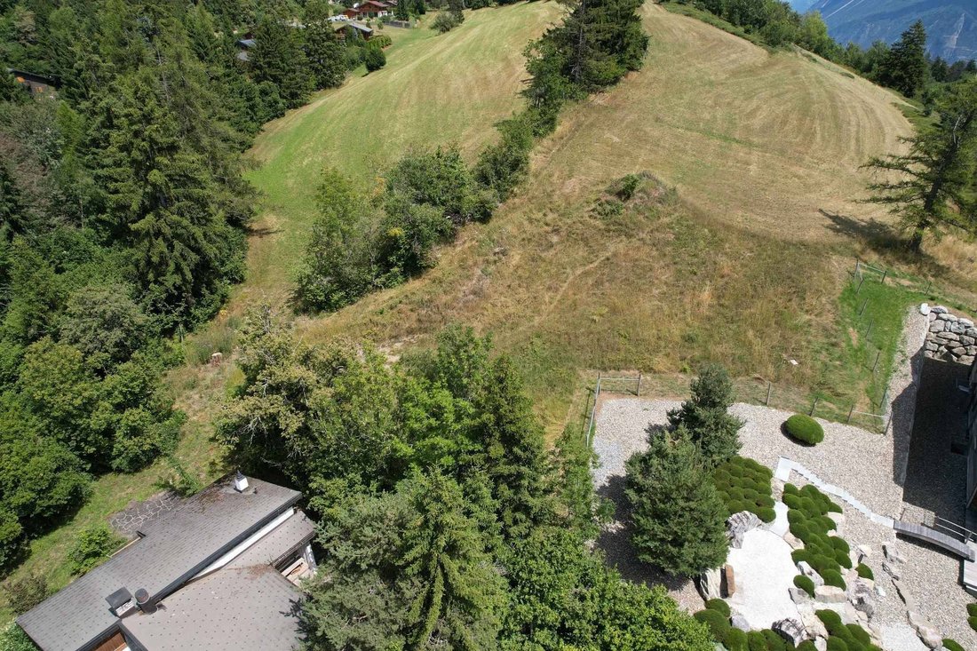 Land in Crans-Montana, Valais, Switzerland 3 - 18279993