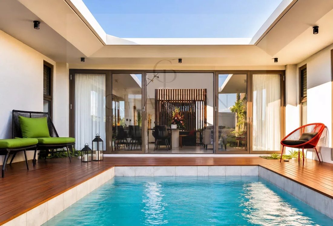 Villa in Pointe aux Piments, Pamplemousses District, Mauritius 1 - 18293686