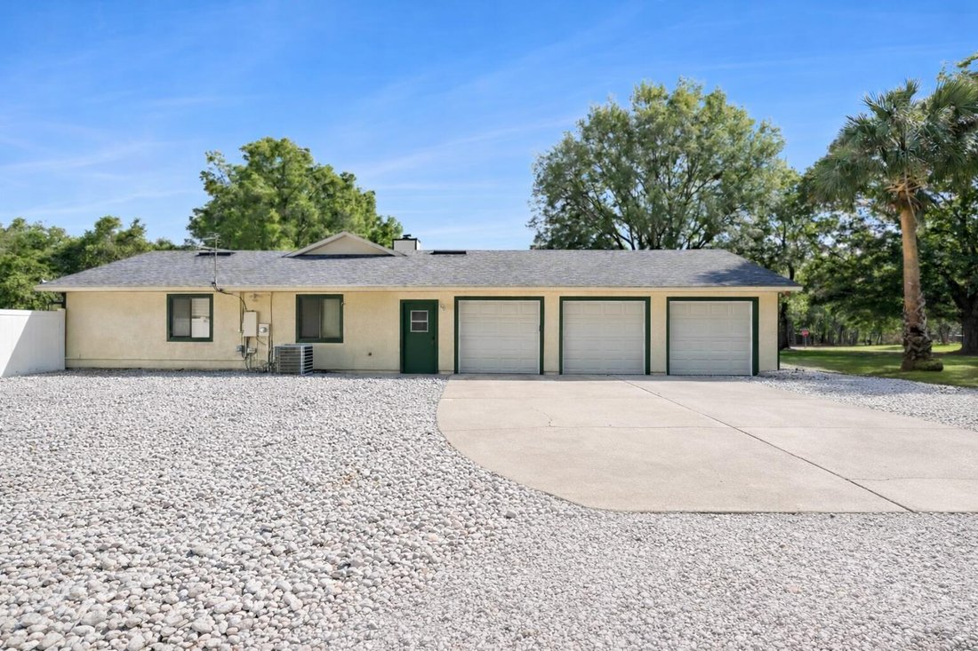 House in Apopka, Florida, United States 5 - 17565576
