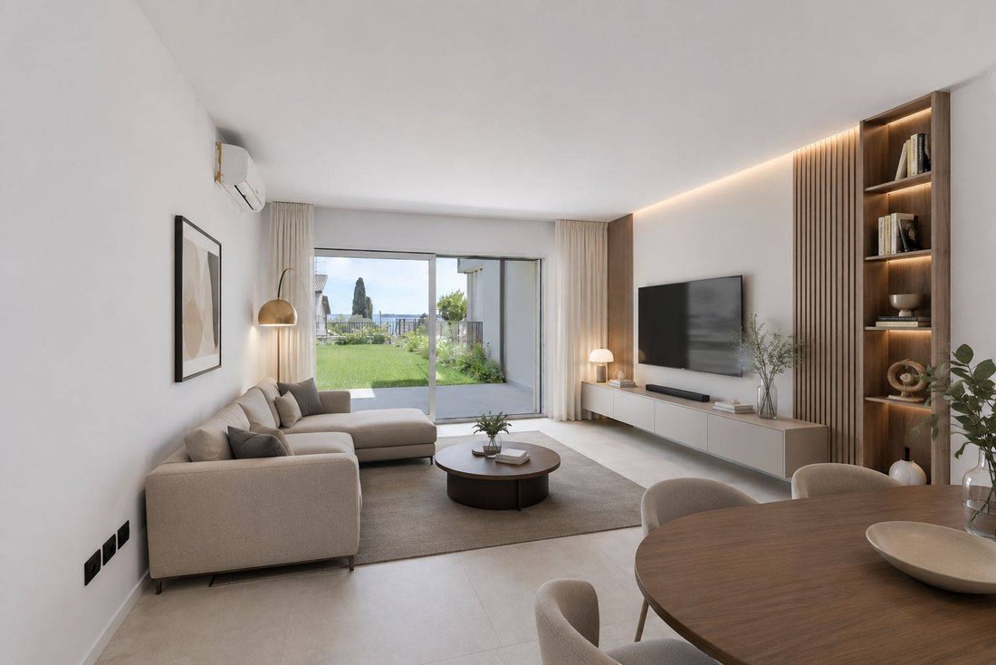 Apartment in Gardone Riviera, Lombardy, Italy 1 - 15609967