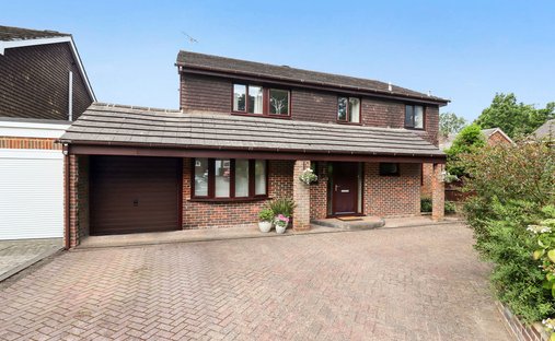 Haus in Windlesham, England 1