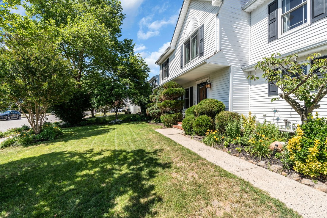 House in Howell Township, New Jersey, United States 3 - 18281873