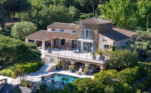 Estate in Gassin, Provence-Alpes-Côte d'Azur, France 1