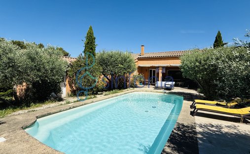 House in Remoulins, Occitania, France 1