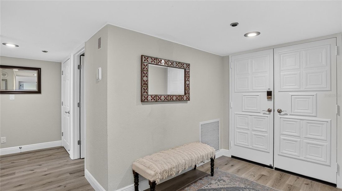 Condo in Clearwater, Florida, United States 3 - 18294742