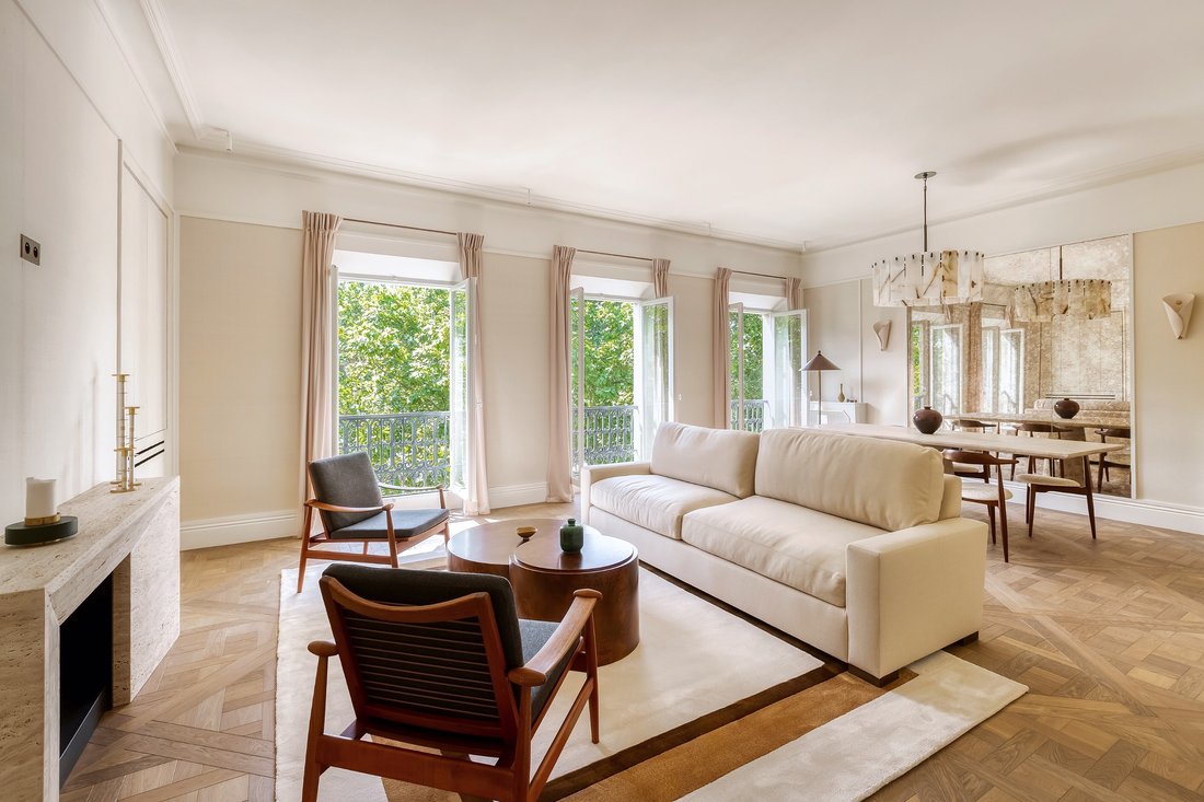 Apartment in Hoche-Friedland, Paris 8e Arrondissement, Paris 1 - 18288072