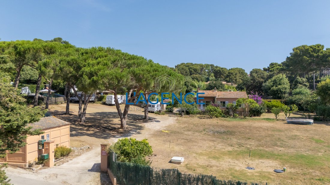 Villa in Hyeres, Provence-Alpes-Côte d'Azur, France 5 - 18285024