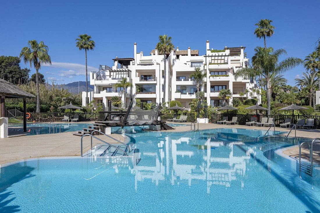 Penthouse in Estepona, Andalusia, Spain 2 - 18291008