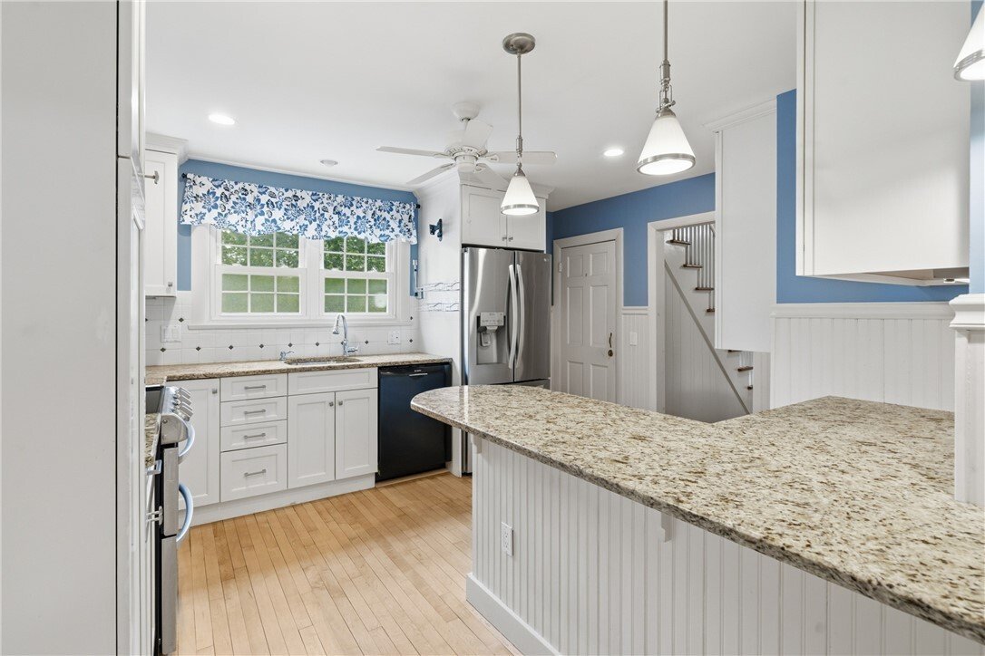 House in Seekonk, Massachusetts, United States 5 - 18284319
