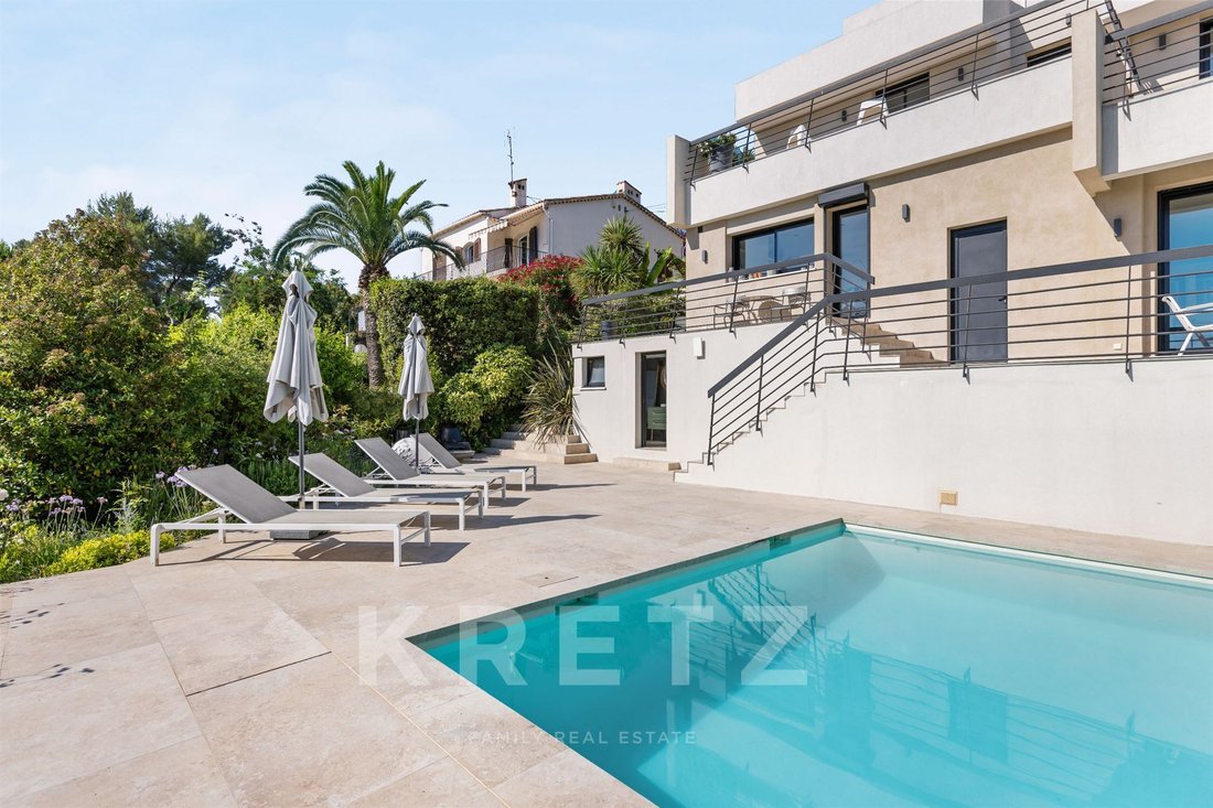House in Les Cougoulins-Rastines, Antibes, France 3 - 18286722