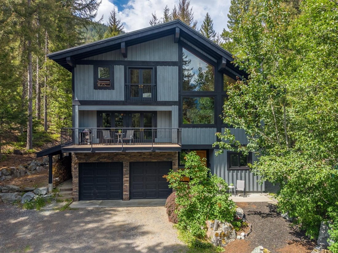 House in Whistler, British Columbia, Canada 1 - 18293064