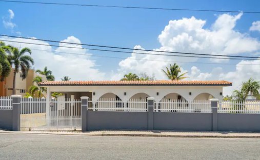 House in Vega Alta, Vega Alta, Puerto Rico 1