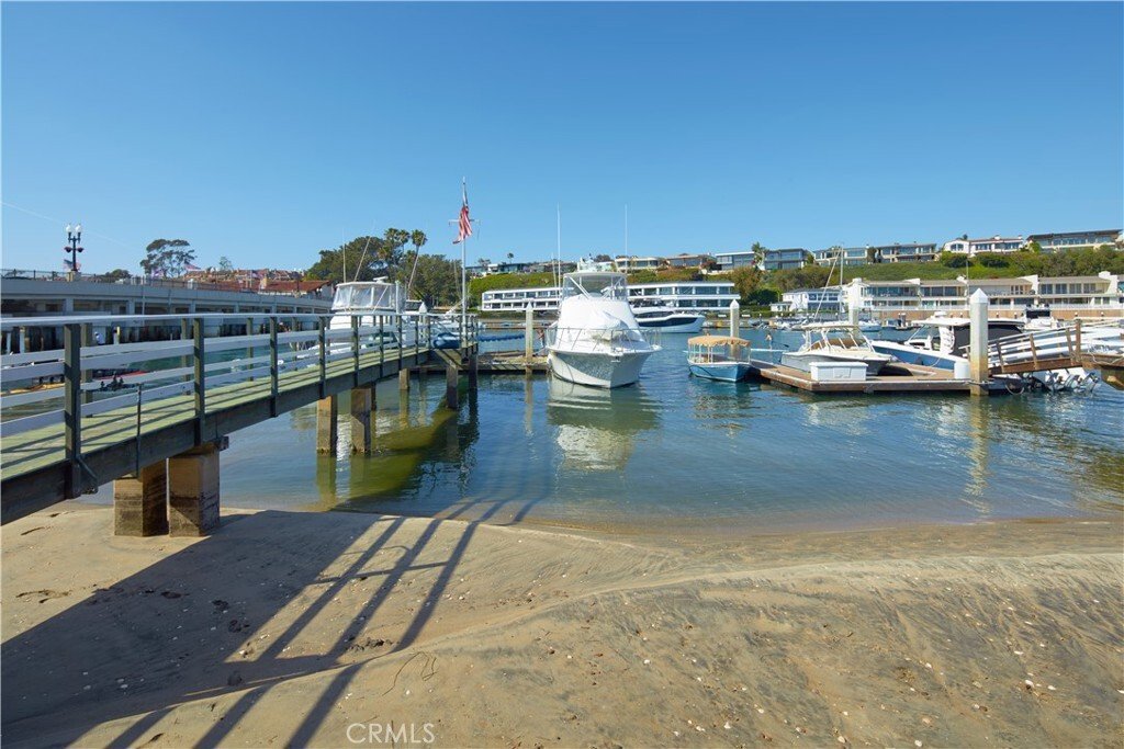 Apartment in Newport Beach, California, United States 5 - 17832422