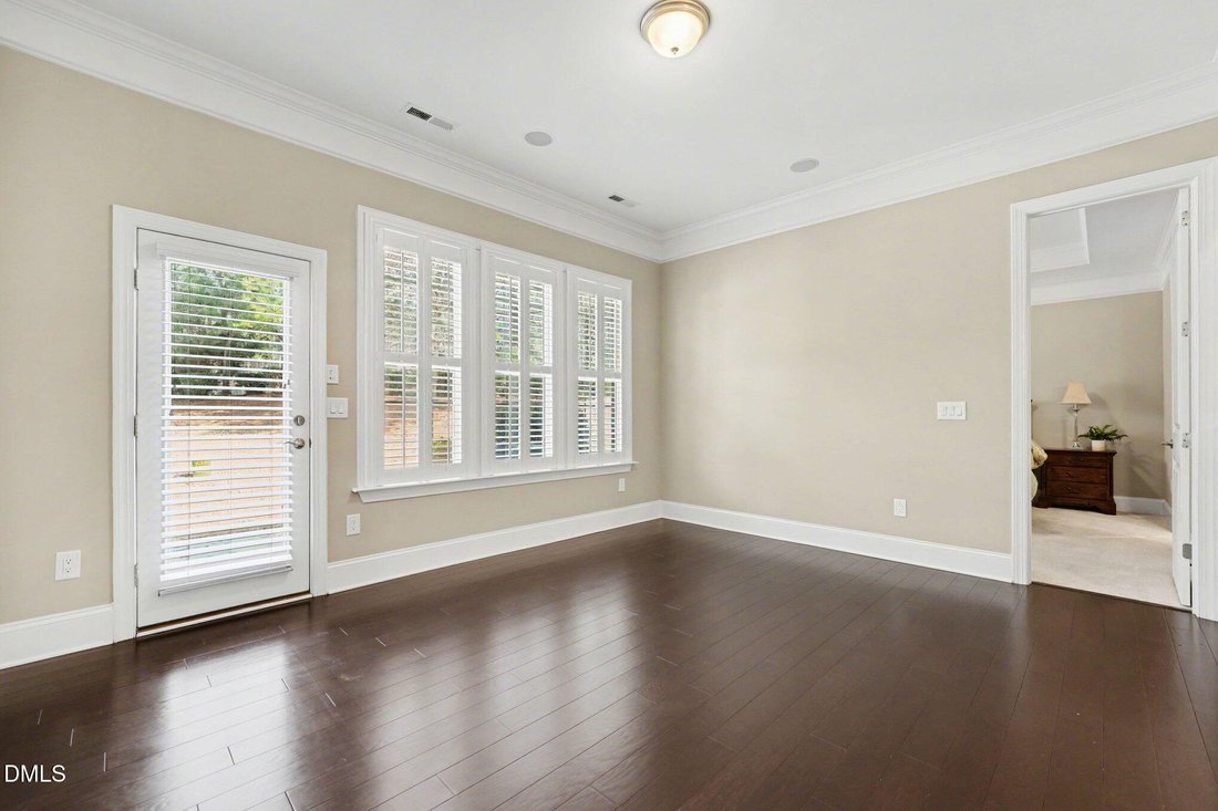 Townhouse in Raleigh, North Carolina, United States 4 - 18285035