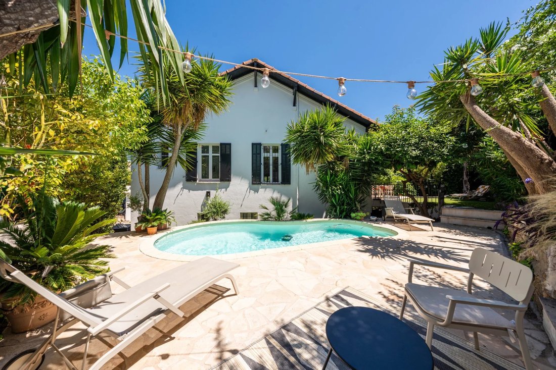 Villa in Broussailles, Cannes, France 1 - 18282691