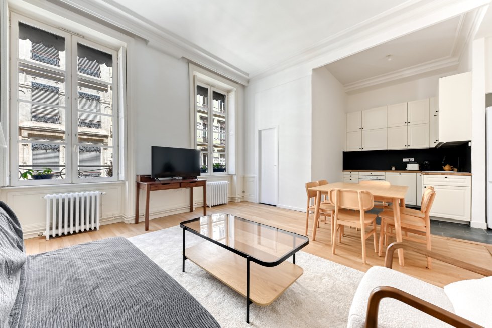 Apartment in Tête d'Or-Foch-Vitton, Lyon 6e Arrondissement, Lyon 2 - 18290945