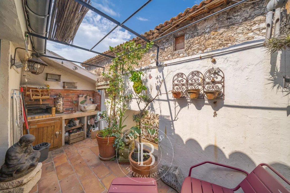 Maison à Saint-Paul-de-Vence, Provence-Alpes-Côte d'Azur, France 1 - 18291123