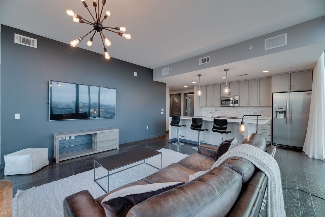 Condo in Nashville, Tennessee, United States 1 - 18292150