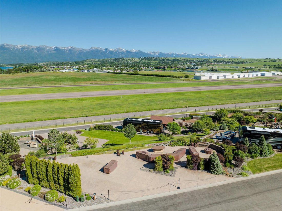 Apartment in Polson, Montana, United States 1 - 18289206