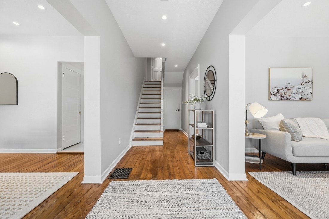 House in Pittsburgh, Pennsylvania, United States 4 - 18291290
