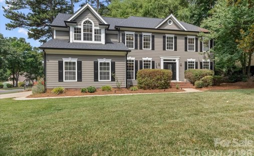 House in Mooresville, North Carolina, United States 1