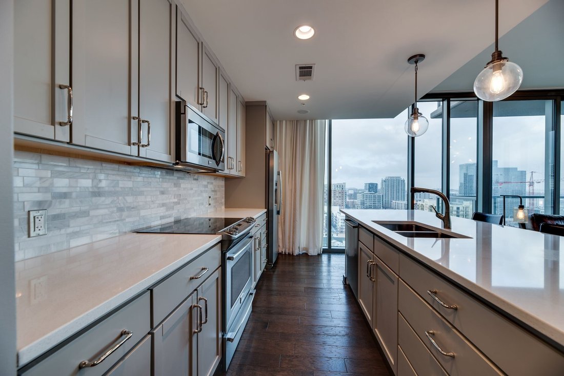 Condo in Nashville, Tennessee, United States 4 - 18292150