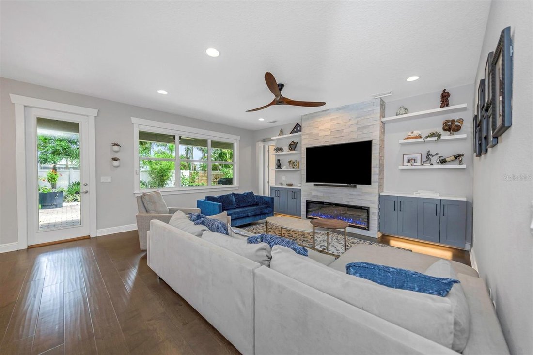House in Tampa, Florida, United States 4 - 18283996