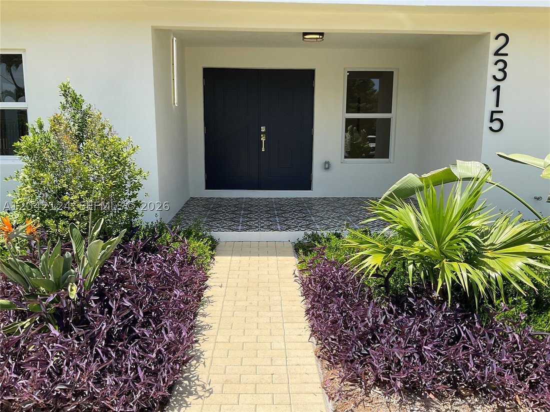 House in Miami, Florida, United States 3 - 18290441