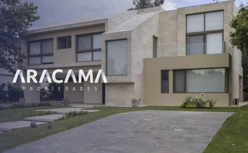 Maison à Esteban Echeverría, Province de Buenos Aires, Argentine 1