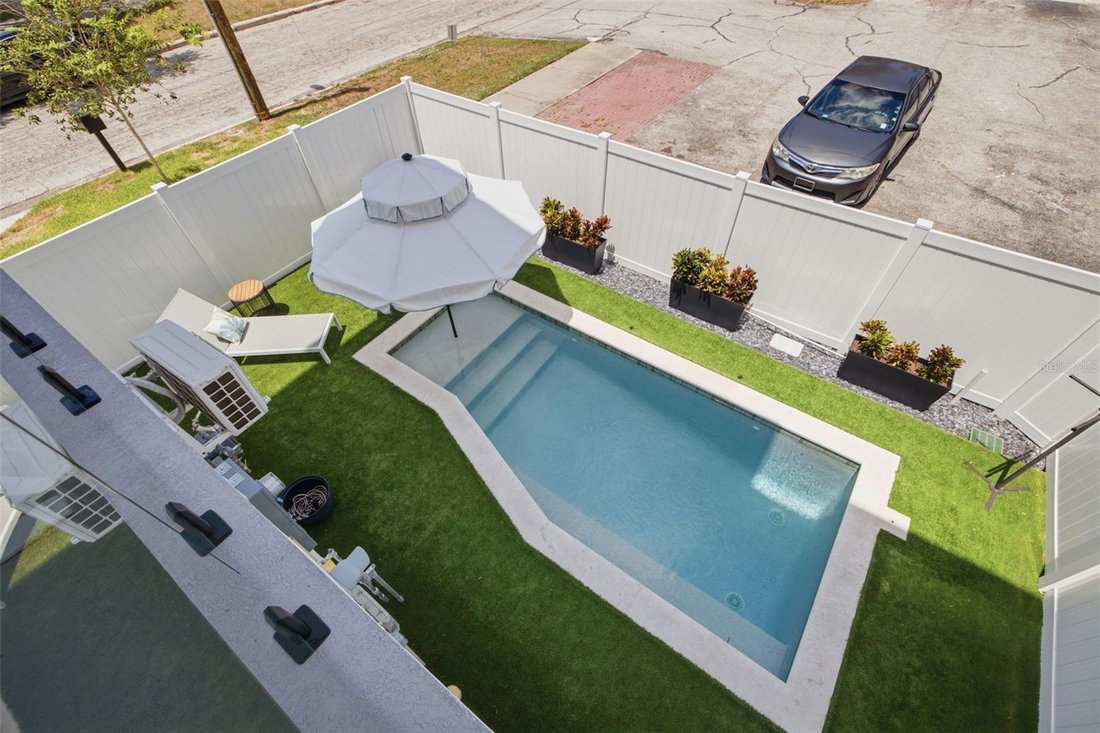 Townhouse in Tampa, Florida, United States 3 - 18283968