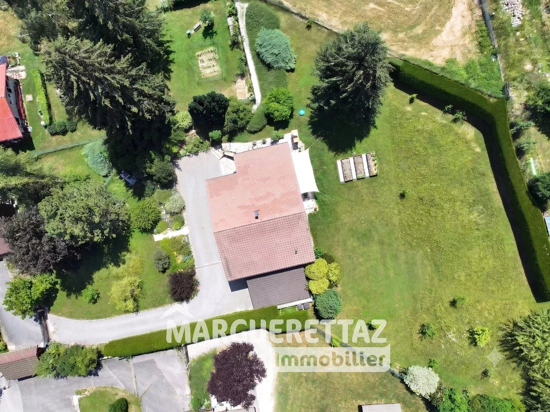 Chalet in Boëge, Auvergne-Rhône-Alpes, France 4 - 17763022