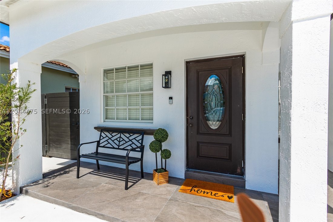 House in Miami, Florida, United States 5 - 18293723