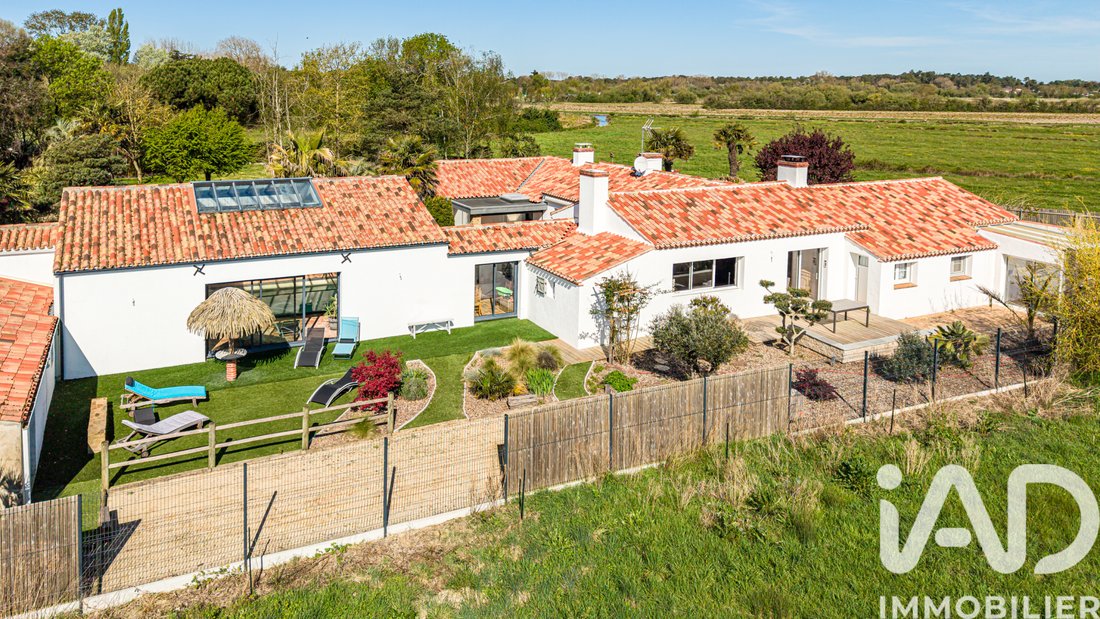 House in Arrondissement of Les Sables-d'Olonne, Pays de la Loire, France 2 - 17884730