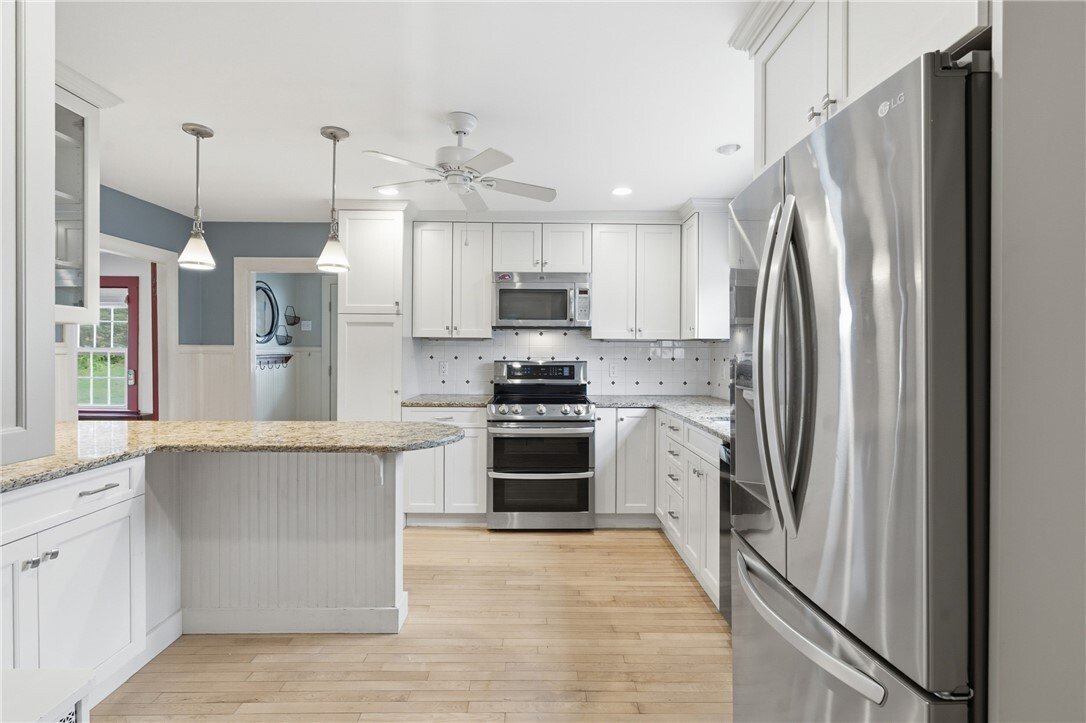 House in Seekonk, Massachusetts, United States 4 - 18284319