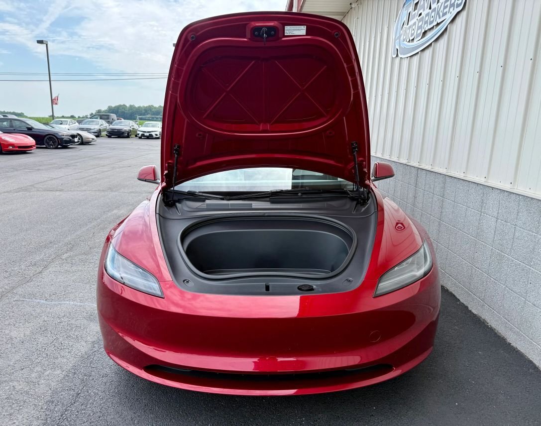 Sedan in Harrington, DE, United States 5 - 18287345