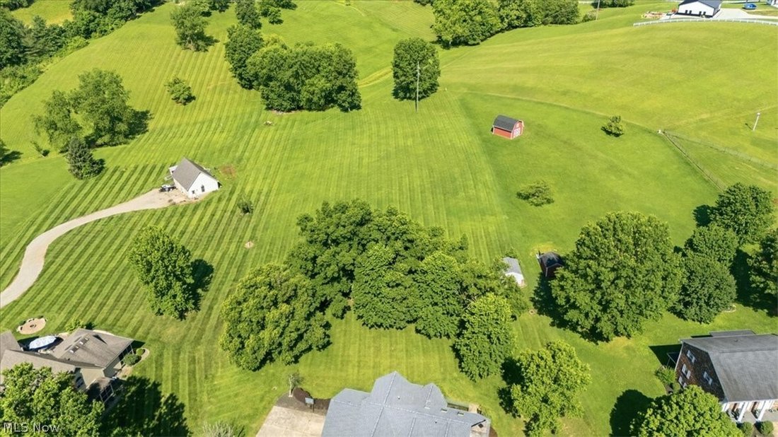 House in Mineral Wells, West Virginia, United States 5 - 18280262