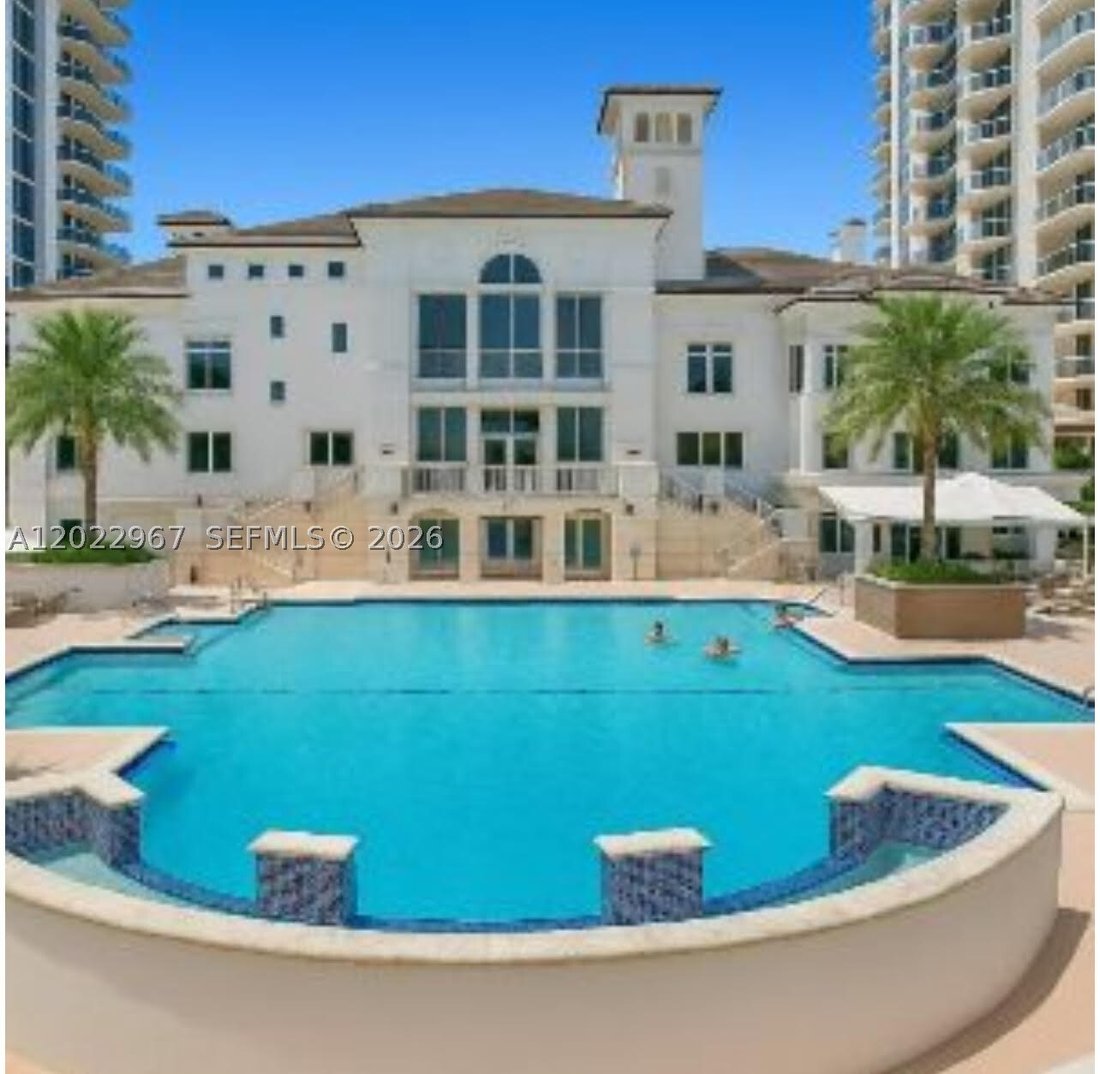 Condo in Miami Beach, Florida, United States 5 - 18285266