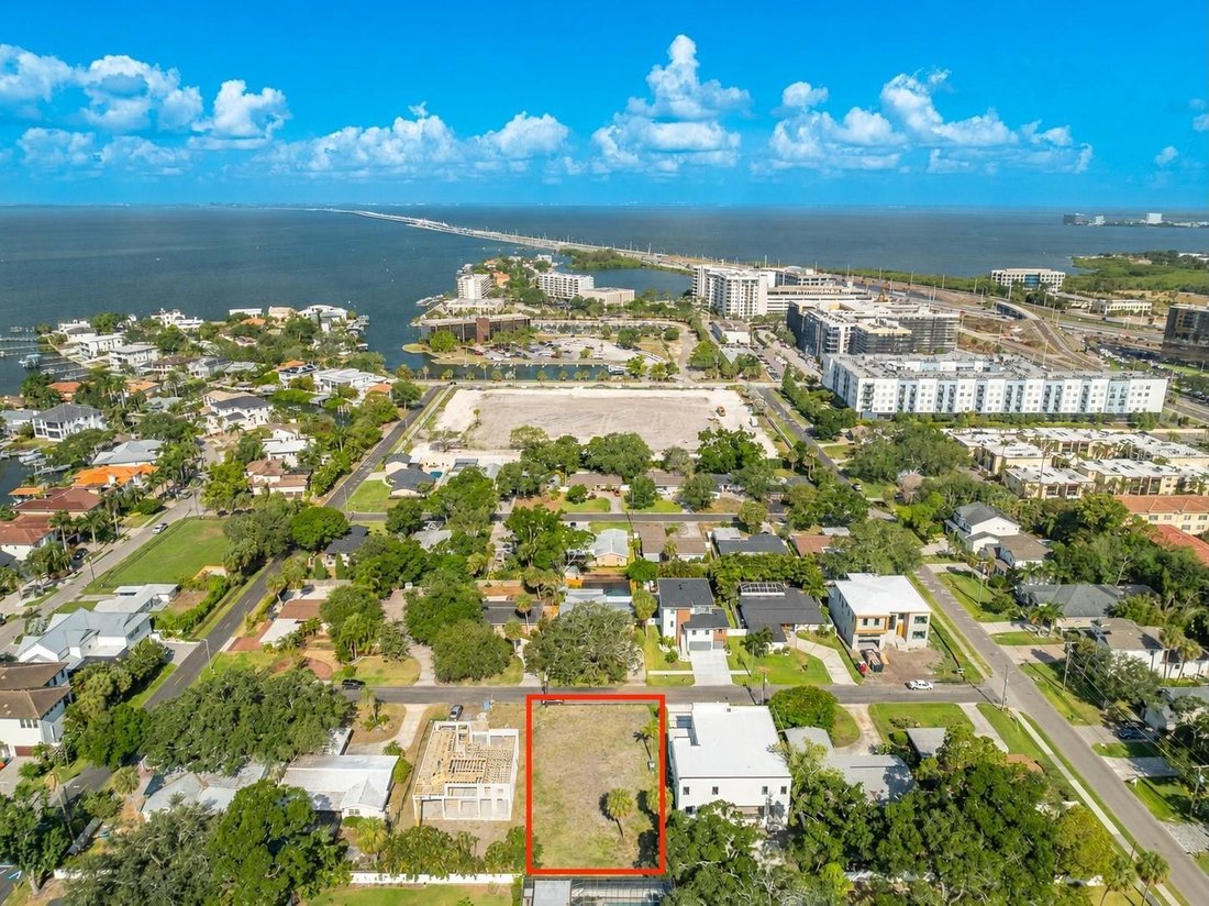 Land in Tampa, Florida, United States 1 - 18285912