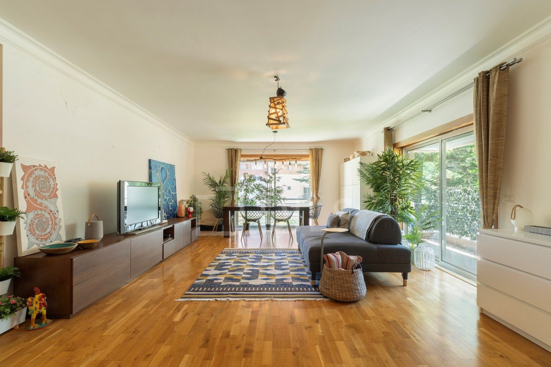 Apartment in Lumiar, Lisbon, Portugal 3 - 18294110