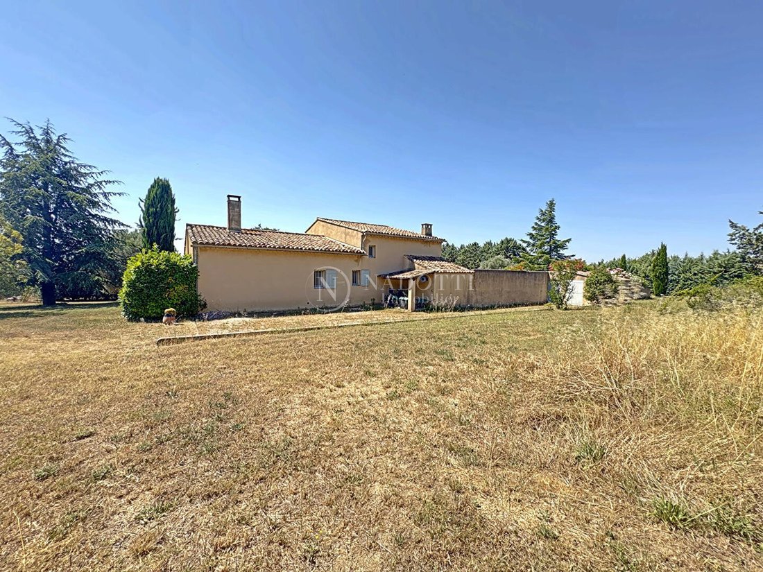 Maison à Lourmarin, Provence-Alpes-Côte d'Azur, France 2 - 18285001
