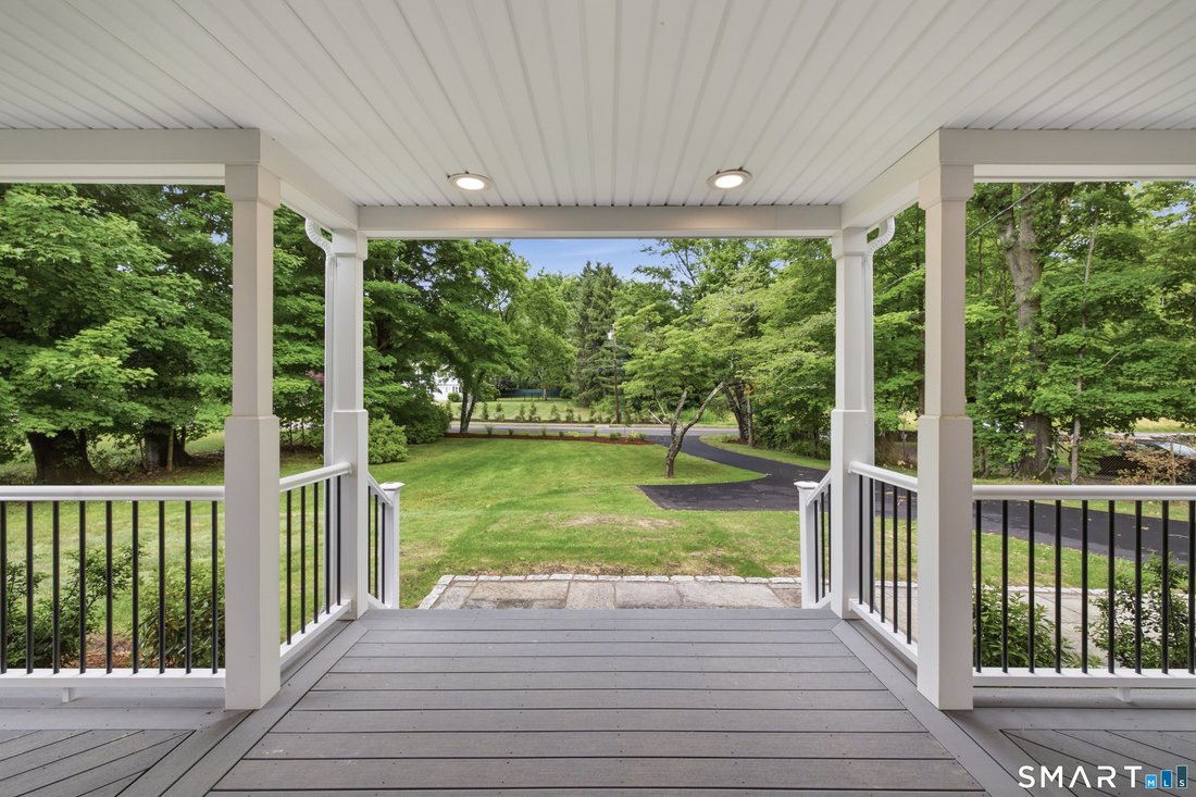 House in Bloomfield, Connecticut, United States 4 - 18285792