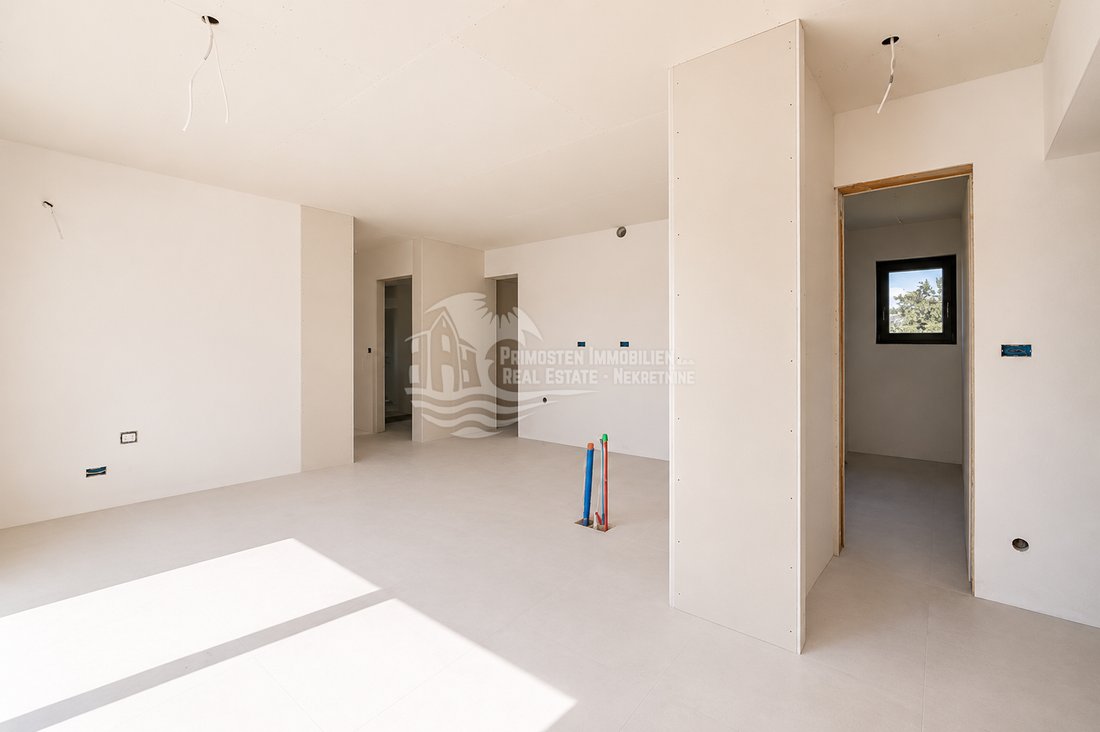Apartment in Okrug Gornji, Split-Dalmatia County, Croatia 2 - 18289339