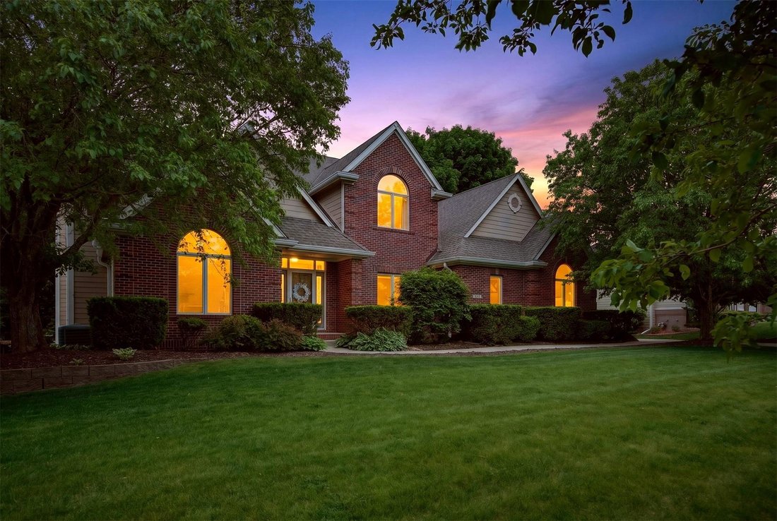 House in Johnston, Iowa, United States 2 - 17993677