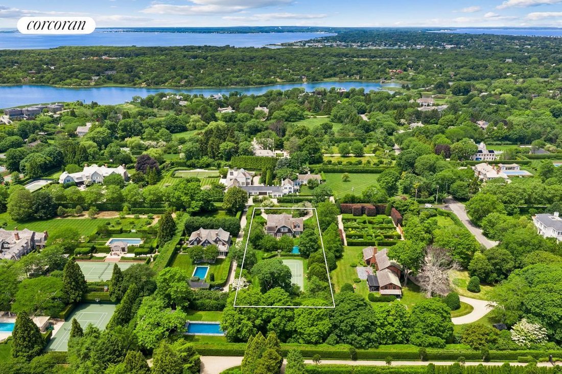 House in Southampton, New York, United States 1 - 17727888