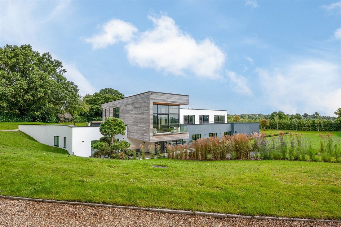 House in Taplow, England 5 - 15798776