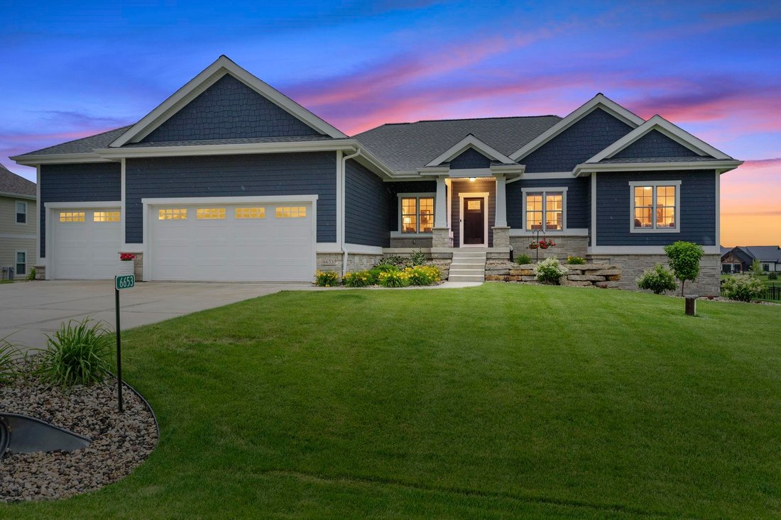 House in Sun Prairie, Wisconsin, United States 1 - 18280353