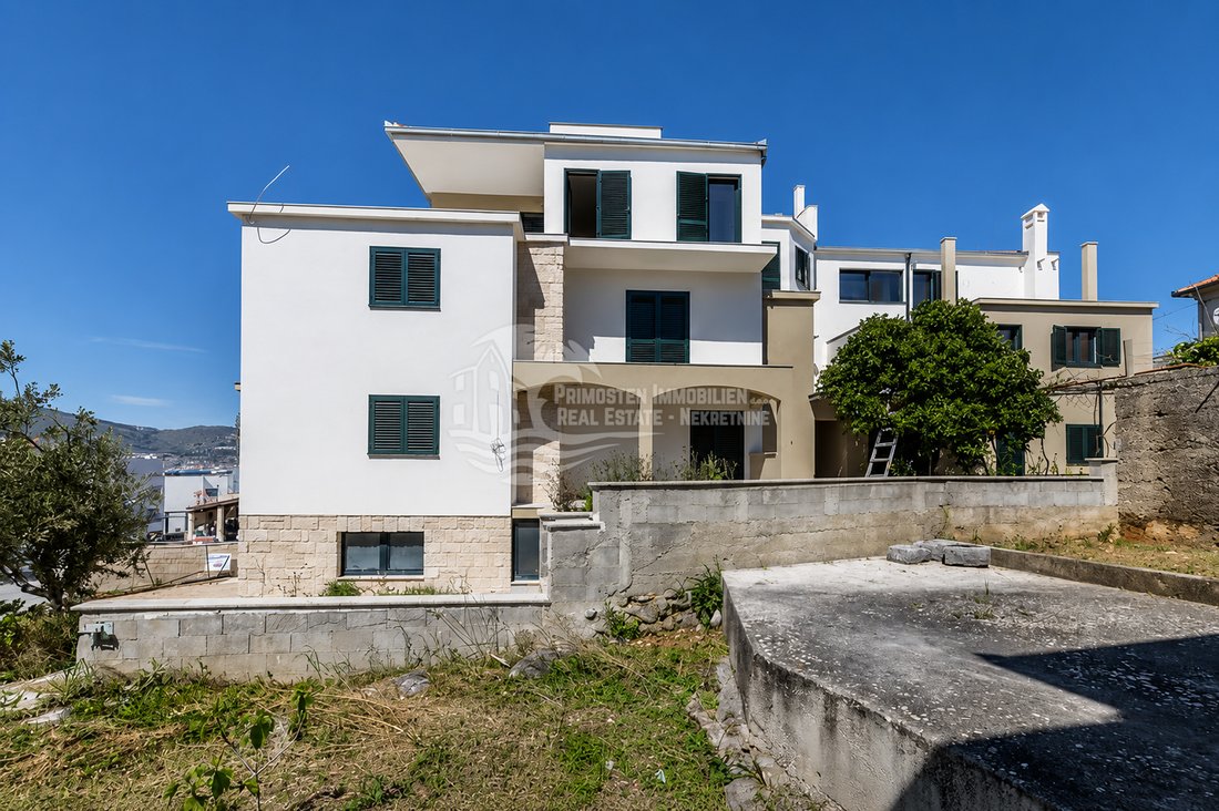 Apartment in Okrug Gornji, Split-Dalmatia County, Croatia 1 - 18289343