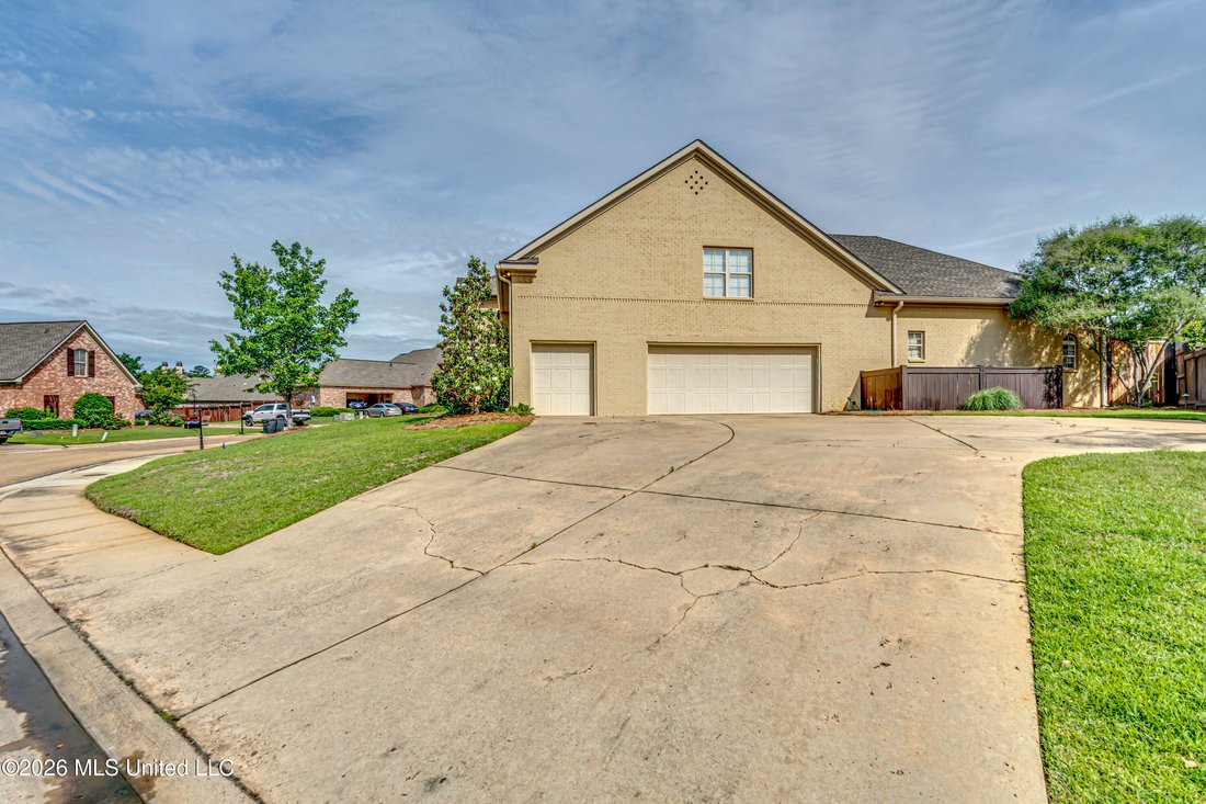 House in Flowood, Mississippi, United States 5 - 18293557